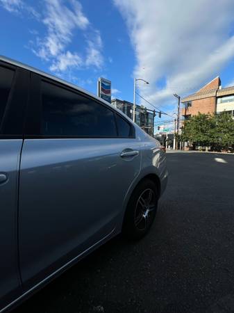 cars - $9,000 (Seattle)63623561492611120