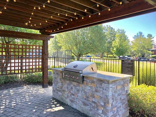 $1,459 / 2br - 1009ft2 - Savings You DON’T Want to Miss!!!! Call us Today!!!! (Chattanooga, TN)63617434061187121