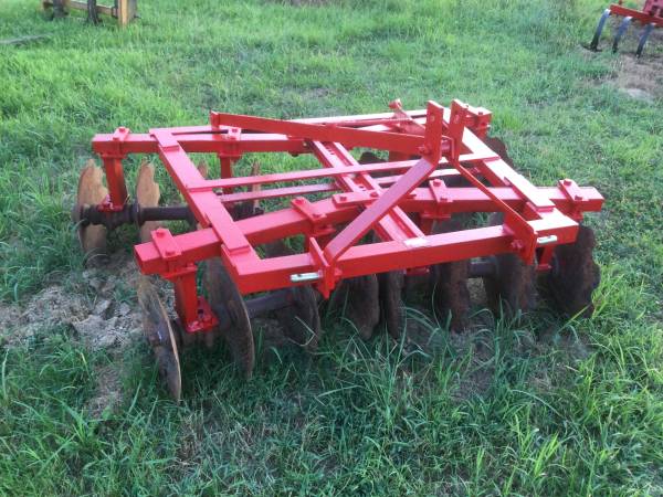 6’ Tufline disk. 1