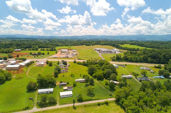 $35,000 / 47044 pies² - ACCESO EXCEPCIONAL - Propiedad despejada sin restricciones en la carretera estatal (Limestone, TN)63381397462145123