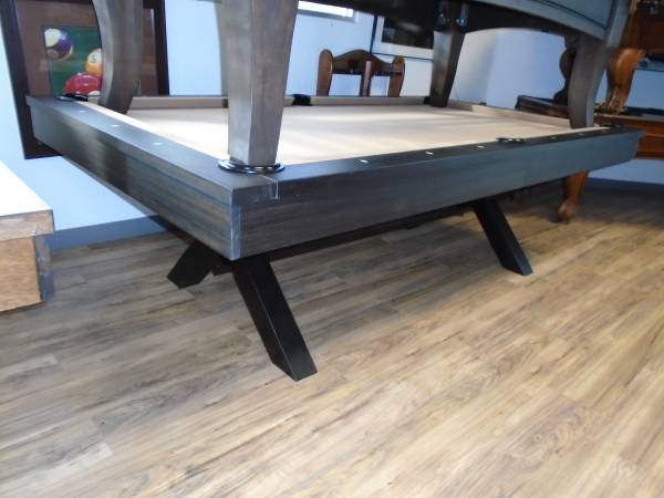 8' Presidential Taft Pool Table 1