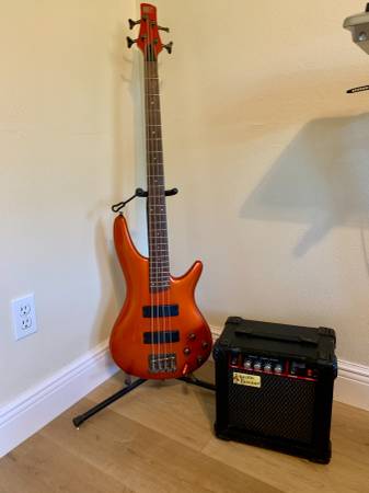 Ibanez Sr300 Bass Combo Pack 1