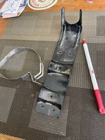 Fire Extinguisher Bracket 1