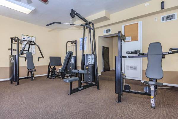 $2,439 / 2br - 836ft2 - Move in Ready, Basketball Areas, 2 bedroom, In Canyon Country (Santa Clarita)63912983137794121