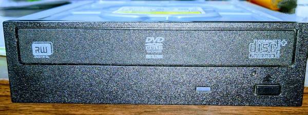 Panasonic SW840 CD/DVD Optical Drive 1