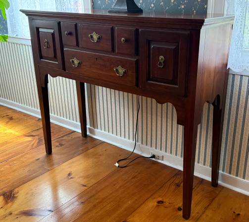 Cherry Dining Set by Ducks Unlimited 1