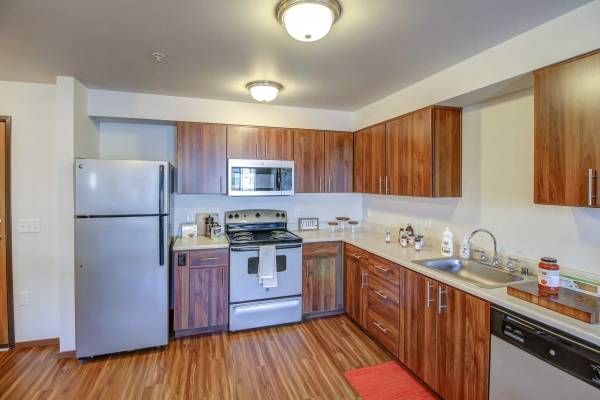 $1,689 / 1br - 549ft2 - 🌼 55+ Senior Living: Up to 3 Months Free + Indoor Pool & Spa | 1&2 BR (1107 A St NE, Auburn, WA)63807984420865120
