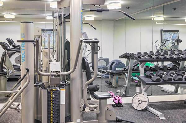 $1,335 / 1br - 650ft2 - Laundry facility, Controlled access parking garage, Pet friendly (Goose Hollow)63956925379331123