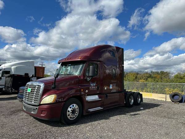 2 Freightliner Cascadia's for sale - MONEY MAKERS 1