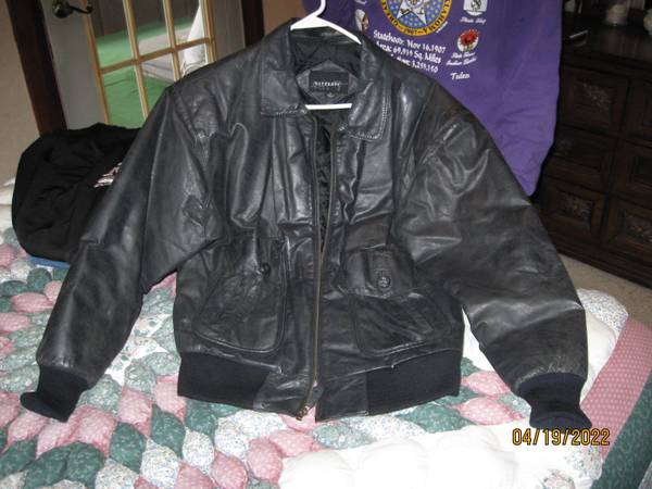 Women's Jackets and Ski Wear Suit 1