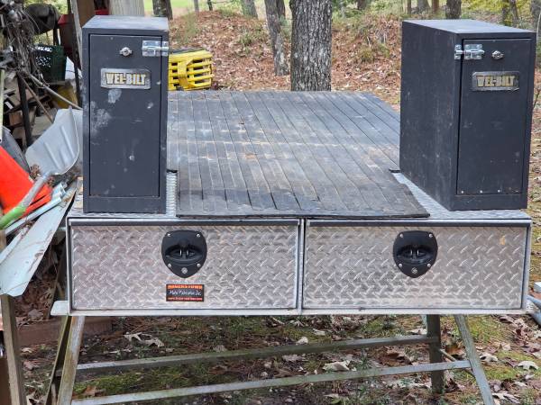 Hagerstown Aluminum 2 drawer toolbox for 8ft pickup truck bed 1