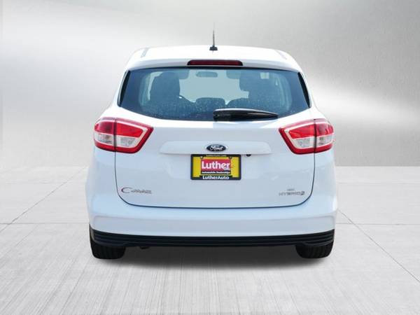 2018 Ford C-Max Híbrido SE - $14,995 (Hopkins, MN)63480690776193124