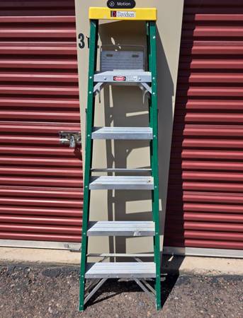 Ladder 7Ft. Davidson Fiberglass Ladder 1