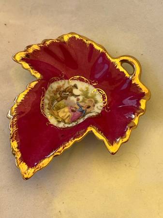Vintage Limoges ashtray-trinket dish 1