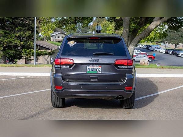 2019 Jeep Grand Cherokee Altitude 4x4 4dr SUV - $25995.0063470061650049124