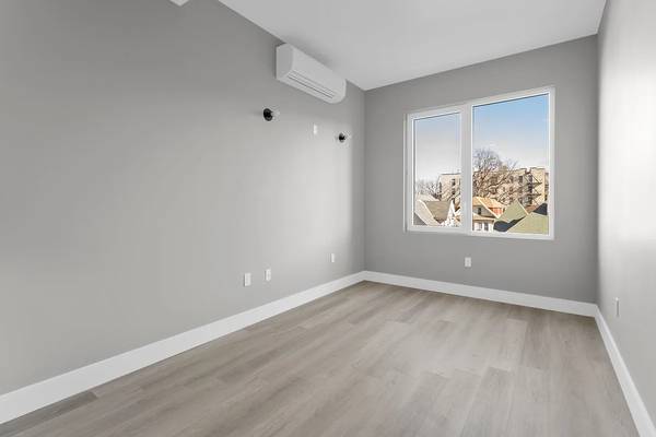 $2,600 / 1br - 1BR de lujo con oficina en casa – 639 E 28th St #6C – $2,600 (Brooklyn)63854384278147124