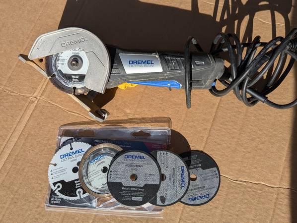 ** HANDYMAN CONTRACTOR TOOL SALE ** 1