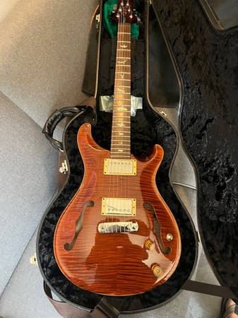 PRS McCarty Hollowbody II 1