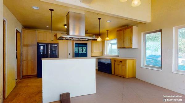 $599,000 / 3br - 1613ft2 - Off-Grid Nevada City: 9.83 Acres with Stunning Views! (Nevada City)63952104671107122