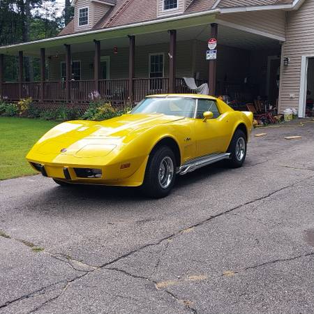 1975 Stingray Corvette 1