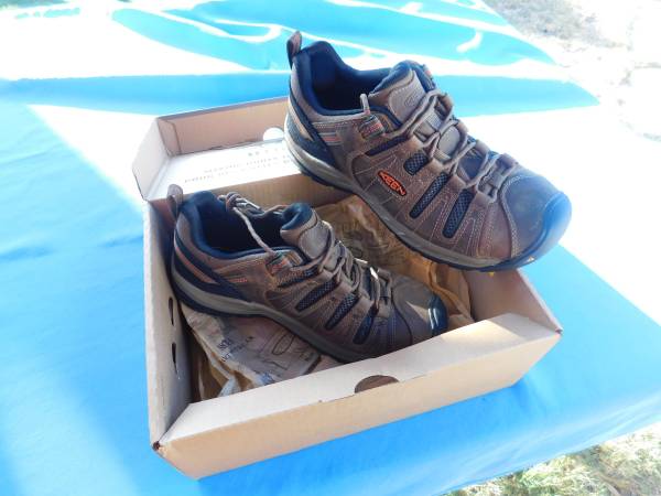 Keen COMPOSITE TOE SAFETY WORK SHOE 9.5 1