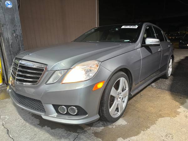 2010 Mercedes-Benz E350 4matic 1