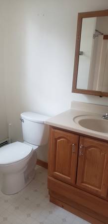 $1,150 / 1br - CARRIAGE HOUSE APARTMENT (Rutland)63976979002627124