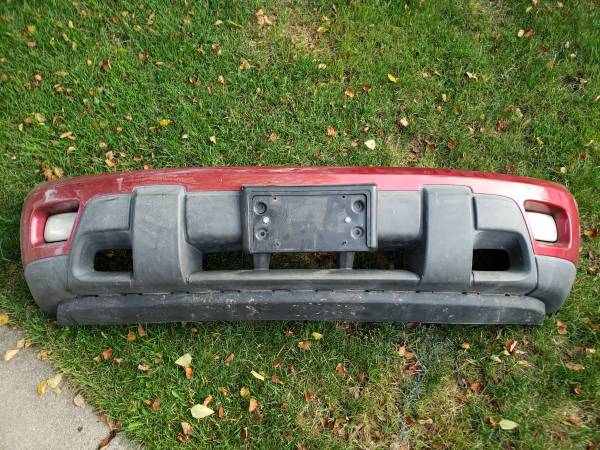 2002-2009 Chevrolet trailblazer front bumper cover oem 1