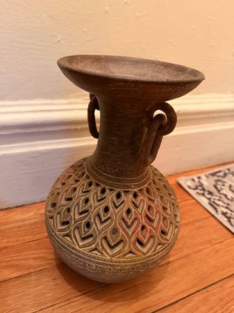 VASE 1