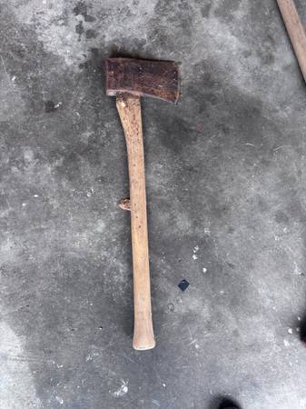 Vintage Axe (2) 1