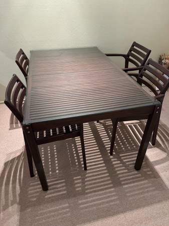 Very Nice Table and 4 Chairs - Saturday Sale Price $0 1