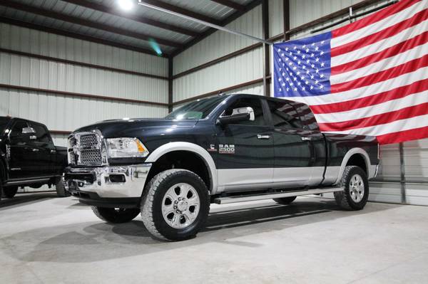 1-OWNER 2016 RAM 2500 LARAMIE MEGA 4X4 CUMMINS NAV SUNROOF NEW 35'S! 1