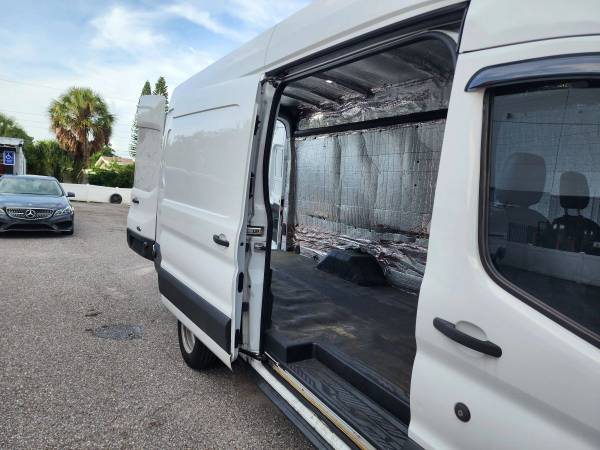 2019 Ford Transit 350 HD - Photo 14