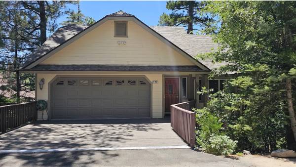 Lake Arrowhead Home with Forest View 1