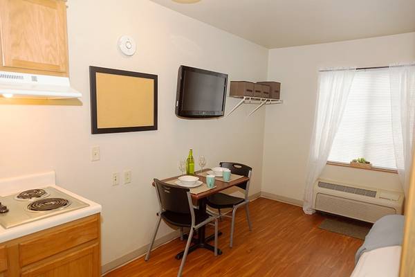 No Long-Term Lease Required, Studio, in Alexandria LA 1