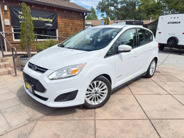 2017 Ford C-Max Hybrid *ONLY 65,069 Miles* *1 Owner* - $12,990 (Cotati California)63470787964675121