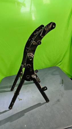 2009 Harley Touring Electra Glide Ultra OEM Rear Sub Frame Subframe Ta 1