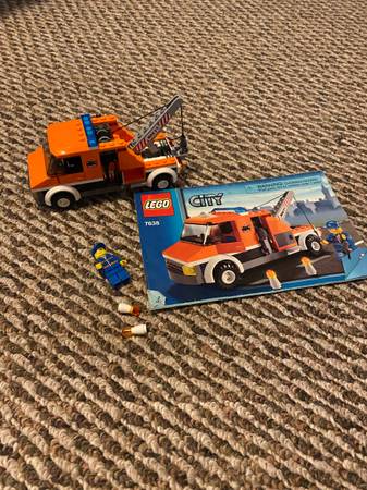 Lego City- Tow Truck 1