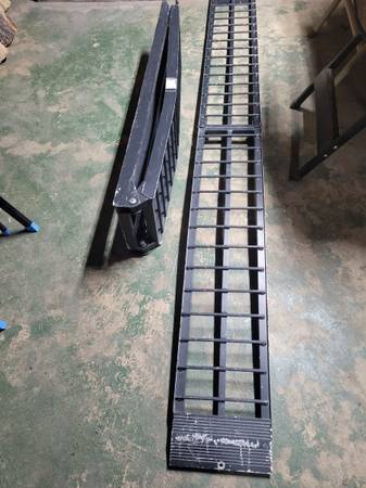 10 ft aluminum ramps 1