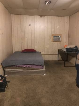 Room For Rent 1