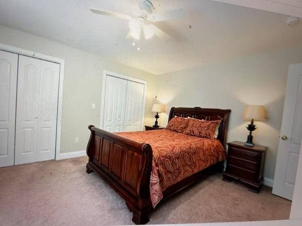 $1,100 Habitación privada en alquiler en casa grande y tranquila en Tyngsboro, MA (Tyngsboro, MA)63856665384579121