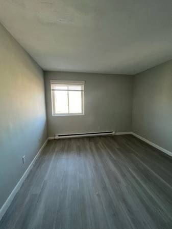 $2,450 / 2br - Mattapan 2 Bed/1 Bath Apartment | Tennis Rd (Mattapan)64213549860483122