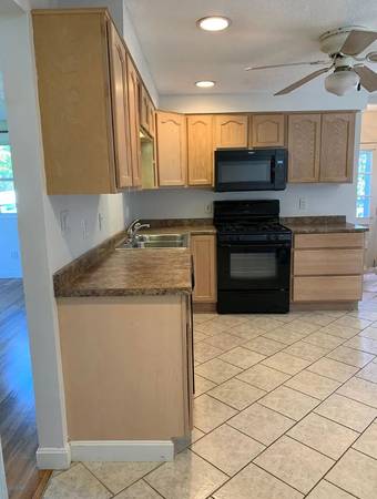 $1,150 / 2br - Cozy 2Bedroom, 1Bathroom Apartment (Watertown, NY)63959594157314120