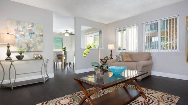 $2,683 / 2br - 1018ft2 - Courtyard fountain, Private balcony/patio, 2bd 2ba (hayward / castro valley)63682779336323120