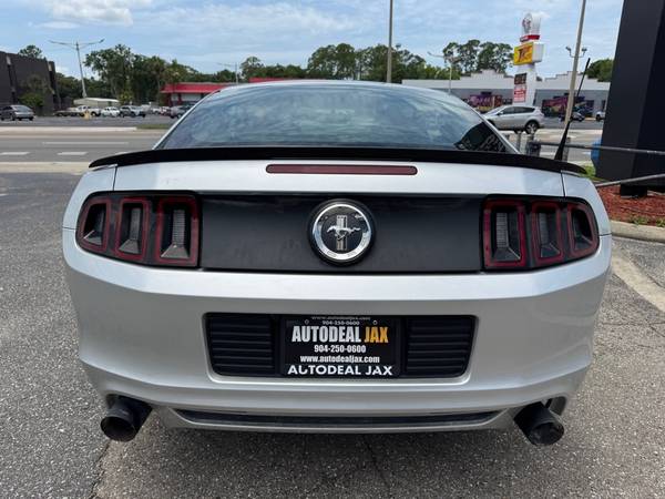2014 Ford Mustang V6 Coupe - $10.995 (Jacksonville, Florida)63470255609089124