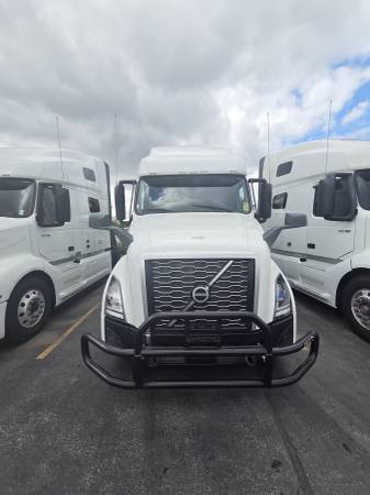 START NOW! EARN $2000+ Lease Purchase | Company Drivers 1