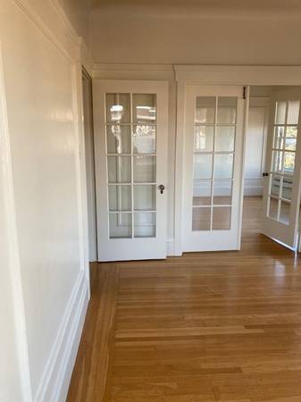 $4,800 / 3br - 3 Bedroom light filled apt. $4800.00/month (USF / panhandle)64030486206083124