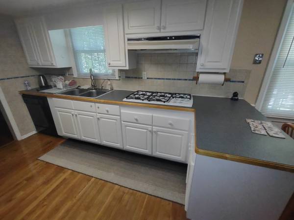 $950 / 3br - 500ft2 - Affordable all inclusive Rooms for rent. $950 regular, $1350 master. (Norcross)63964264619266122