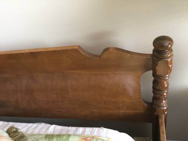 Maple twin size headboard 1