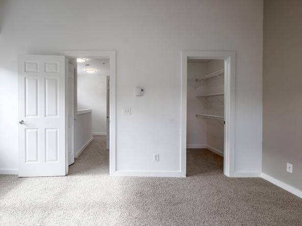 $2,488 / 1br - 780ft2 - Homes Feature Unique Designs and Private Entrances63659728831747122